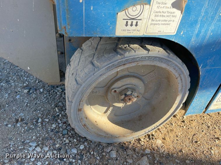 image for item NA9564 2017 Genie GS-1930  scissor lift