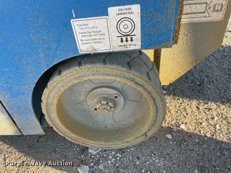 image for item NA9565 2017 Genie GS-1930  scissor lift