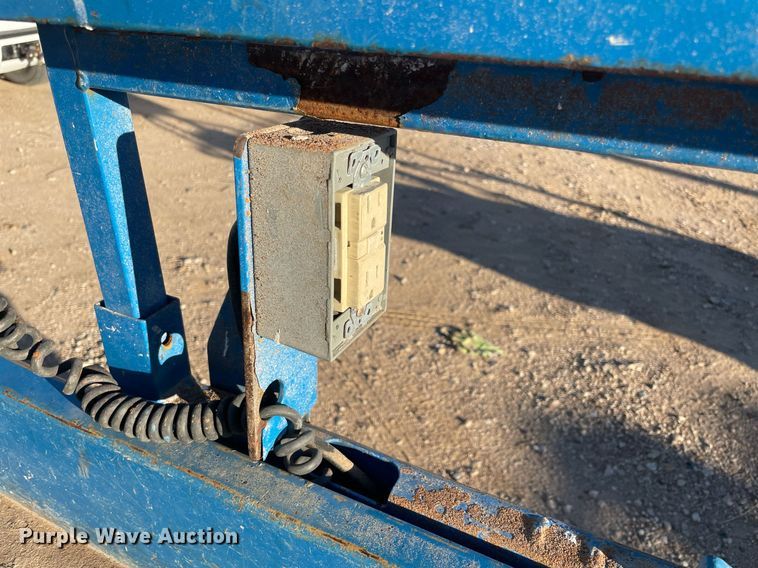 image for item NA9567 2016 Genie GS-1930  scissor lift