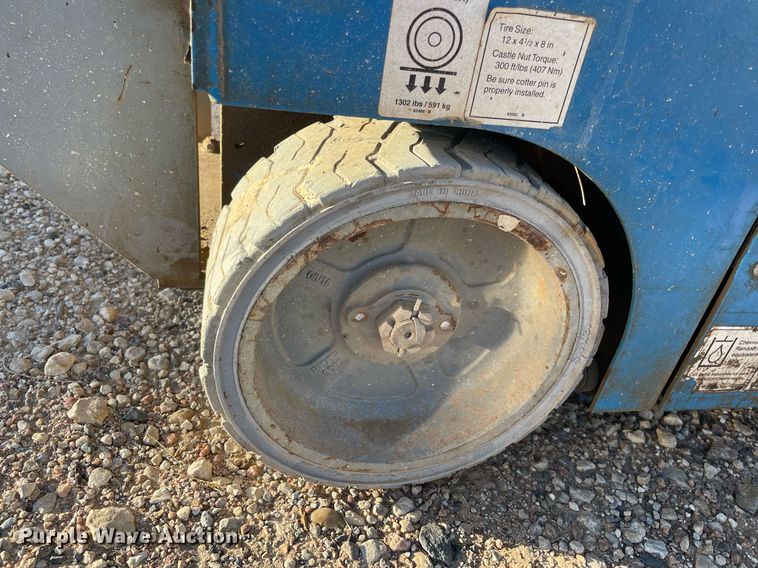 image for item NA9567 2016 Genie GS-1930  scissor lift