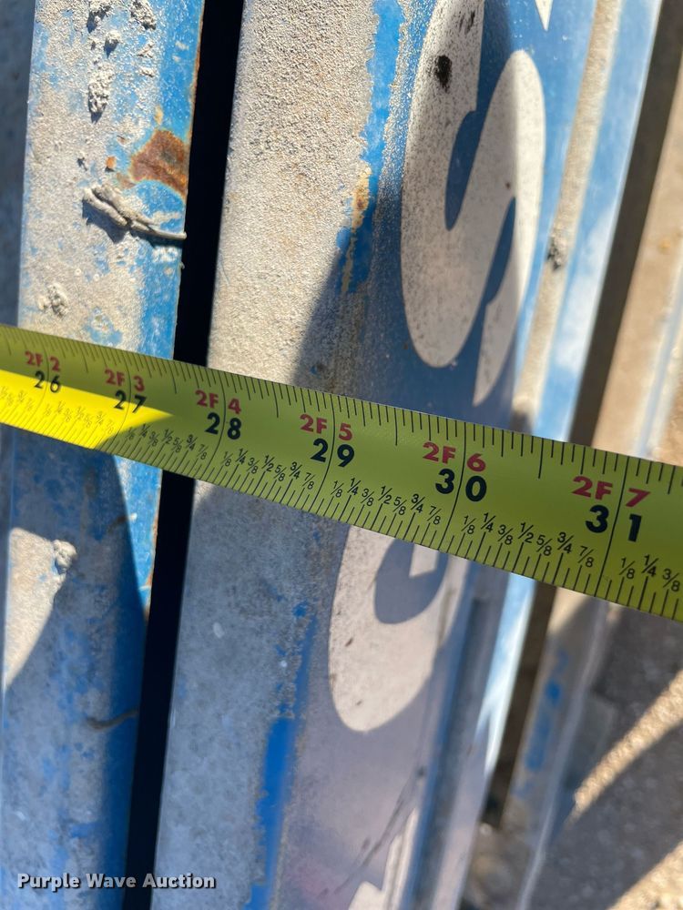 image for item NA9568 2016 Genie GS-1930  scissor lift