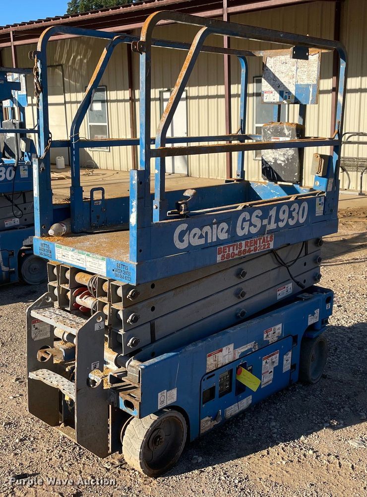 image for item NA9569 Genie GS-1930  scissor lift