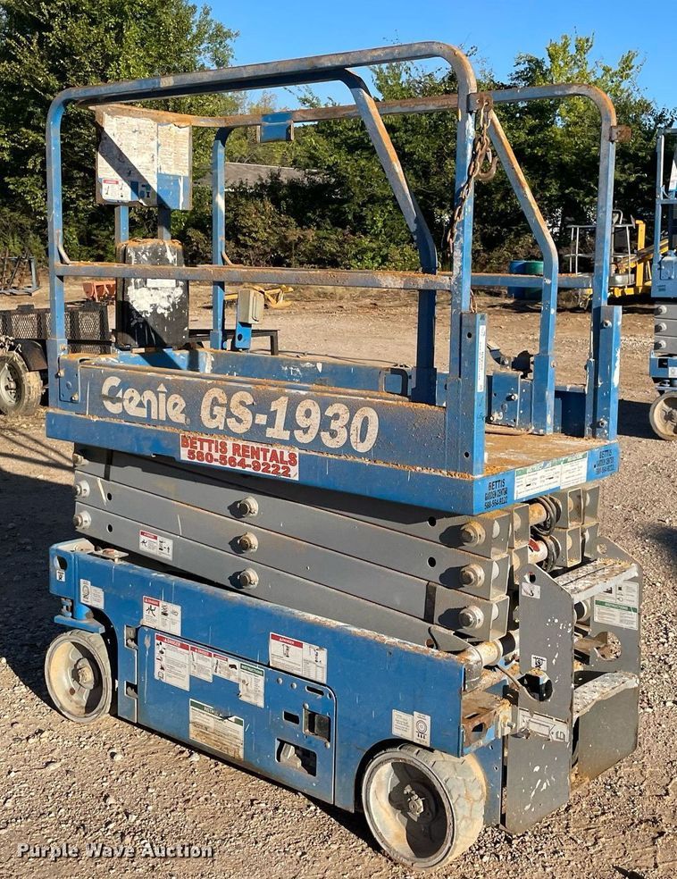 image for item NA9569 Genie GS-1930  scissor lift