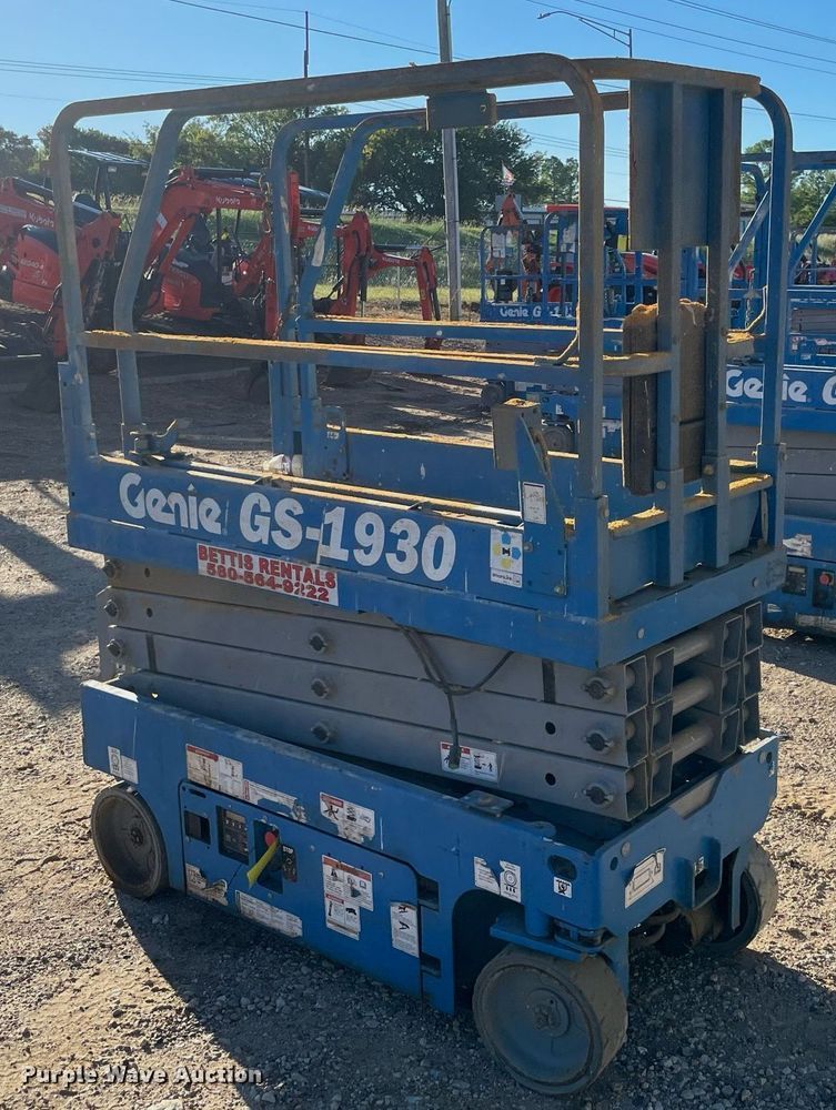 image for item NA9569 Genie GS-1930  scissor lift