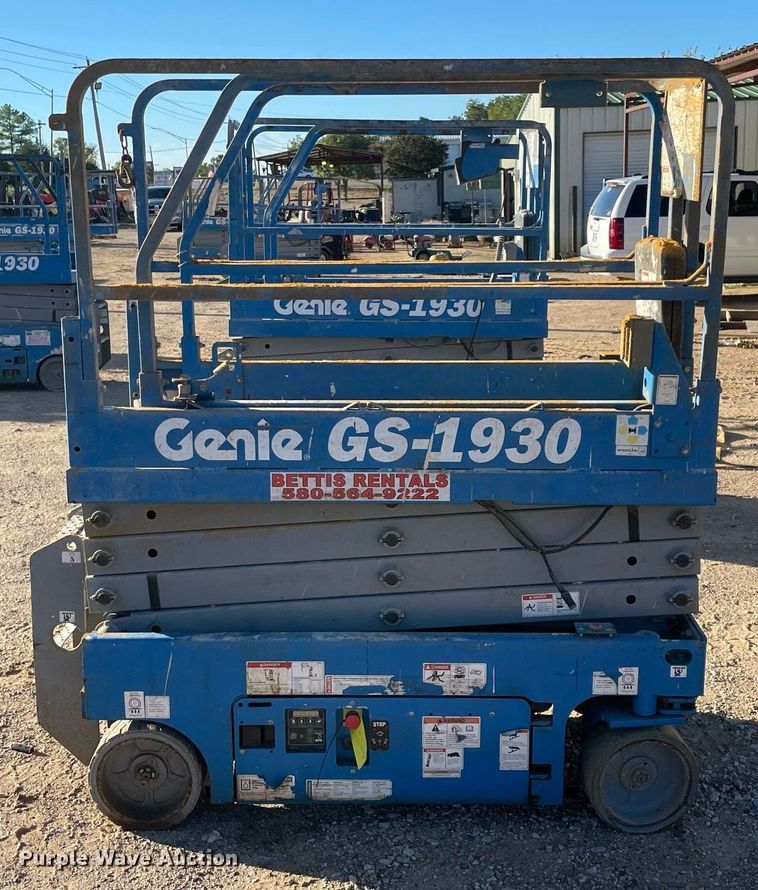 image for item NA9569 Genie GS-1930  scissor lift