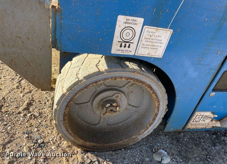 image for item NA9569 Genie GS-1930  scissor lift