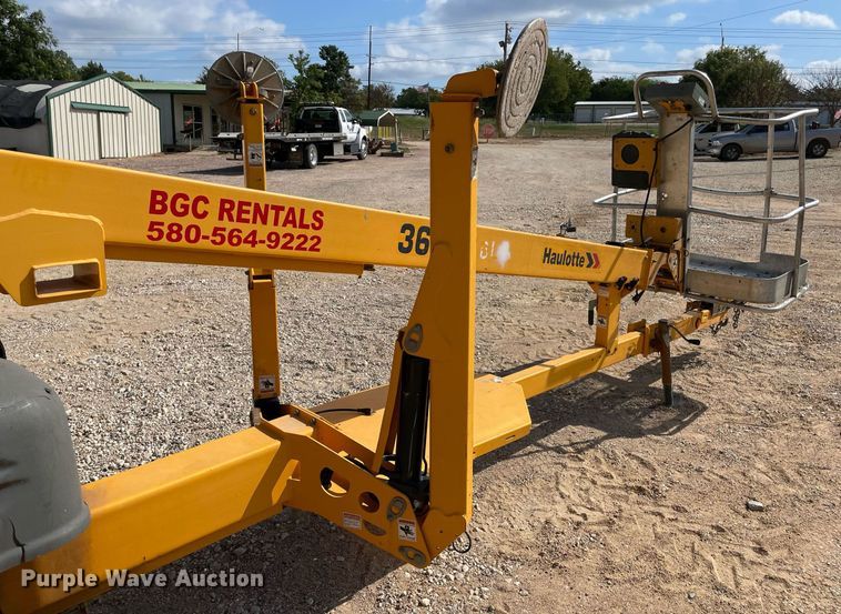 image for item NA9574 2016 Haulotte 3632T  boom lift