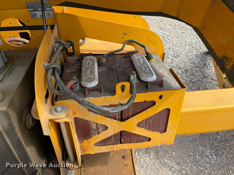 image for item NA9574 2016 Haulotte 3632T  boom lift