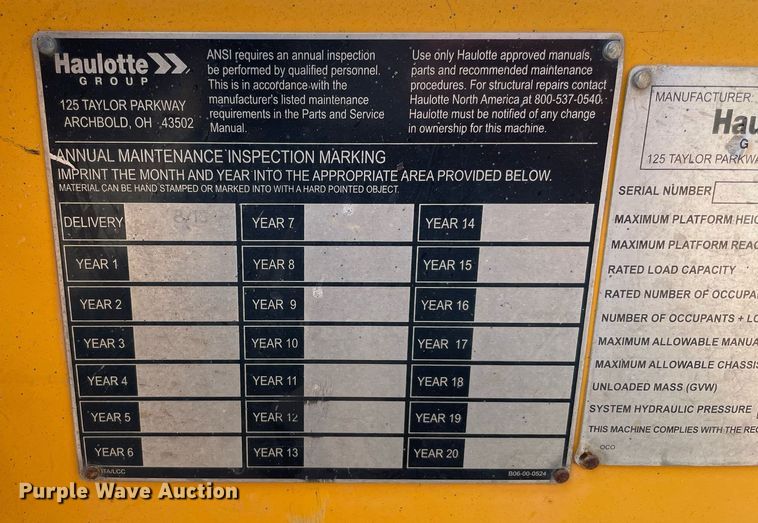 image for item NA9574 2016 Haulotte 3632T  boom lift