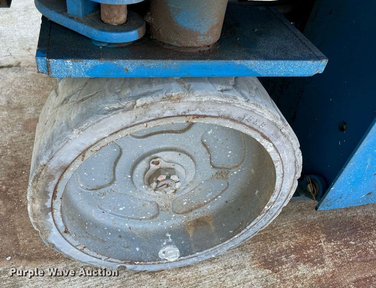 image for item NA9575 2017 Genie GS-2632  scissor lift