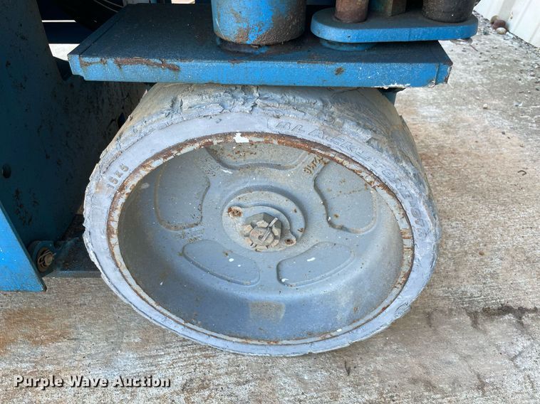 image for item NA9575 2017 Genie GS-2632  scissor lift