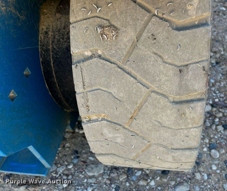 image for item NA9576 2017 Genie GS-3246  scissor lift