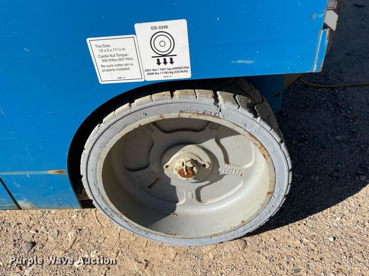 image for item NA9576 2017 Genie GS-3246  scissor lift