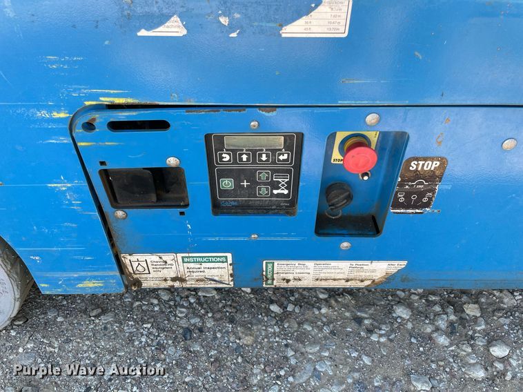 image for item NA9577 2017 Genie GS-3246  scissor lift