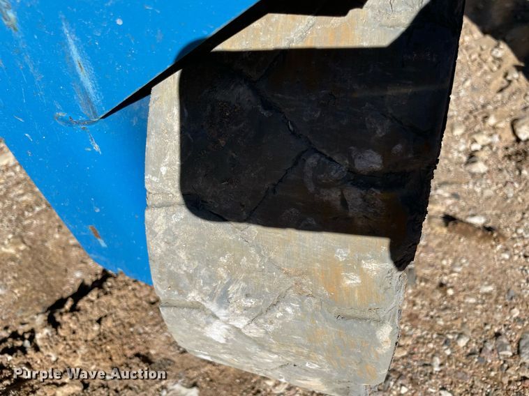 image for item NA9577 2017 Genie GS-3246  scissor lift