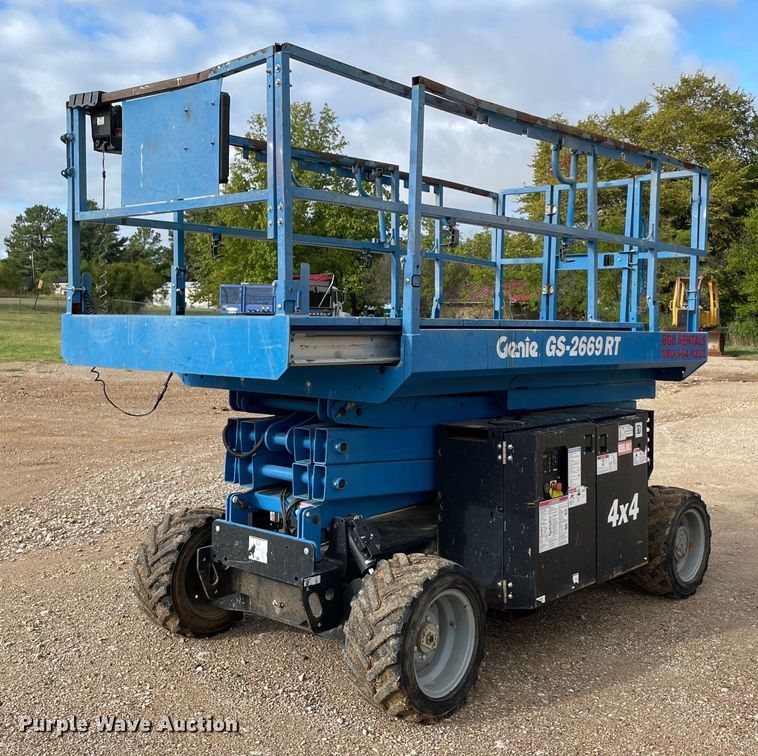 image for item NA9578 2017 Genie GS-2669RT  scissor lift