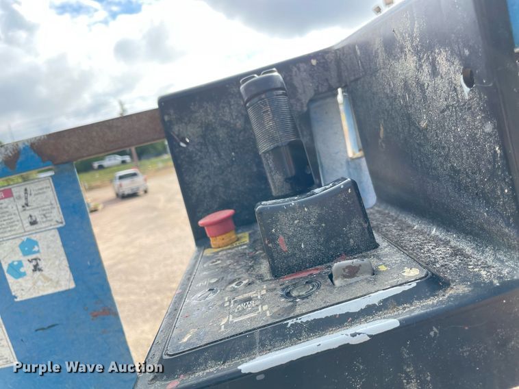 image for item NA9578 2017 Genie GS-2669RT  scissor lift