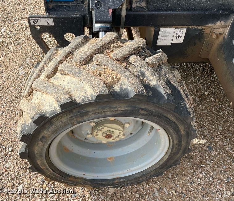 image for item NA9578 2017 Genie GS-2669RT  scissor lift