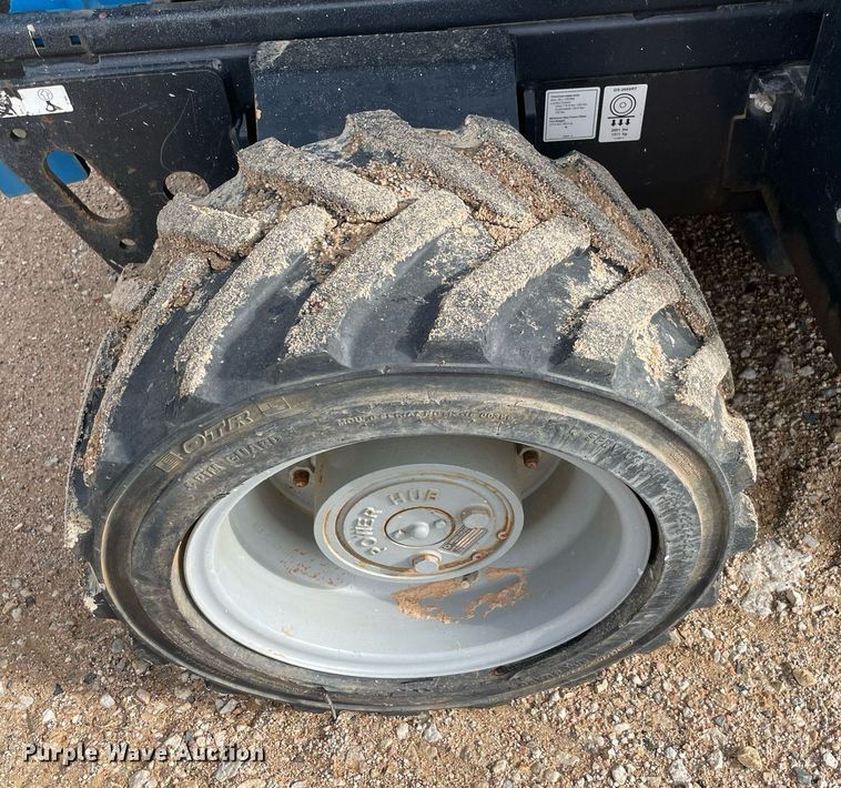 image for item NA9578 2017 Genie GS-2669RT  scissor lift