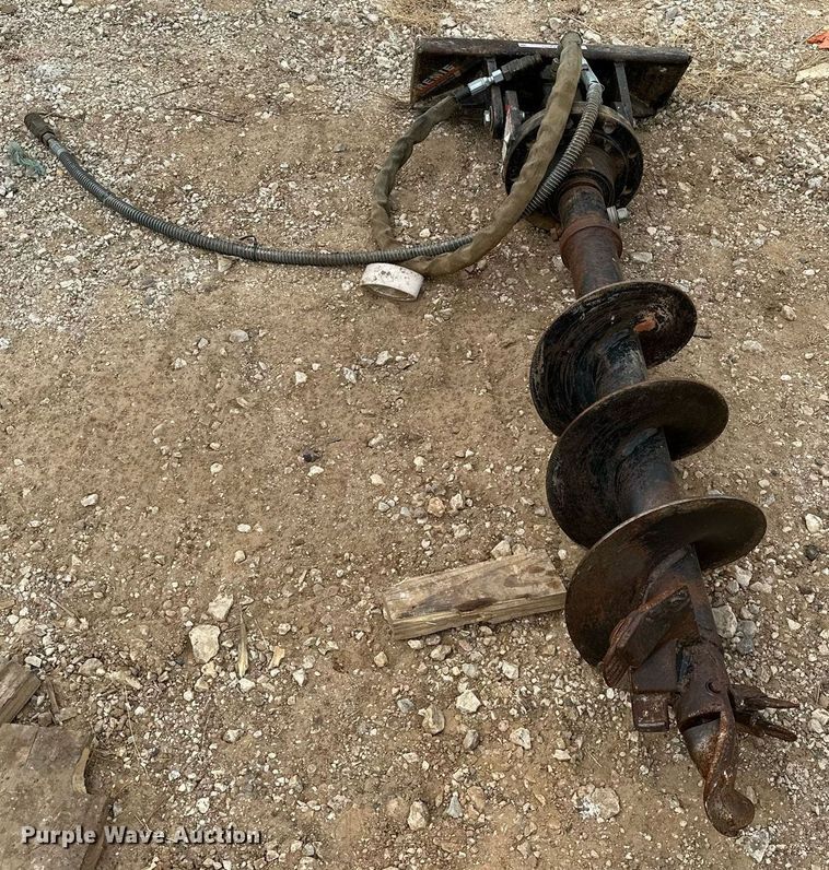 image for item NA9584 Compact utility loader auger