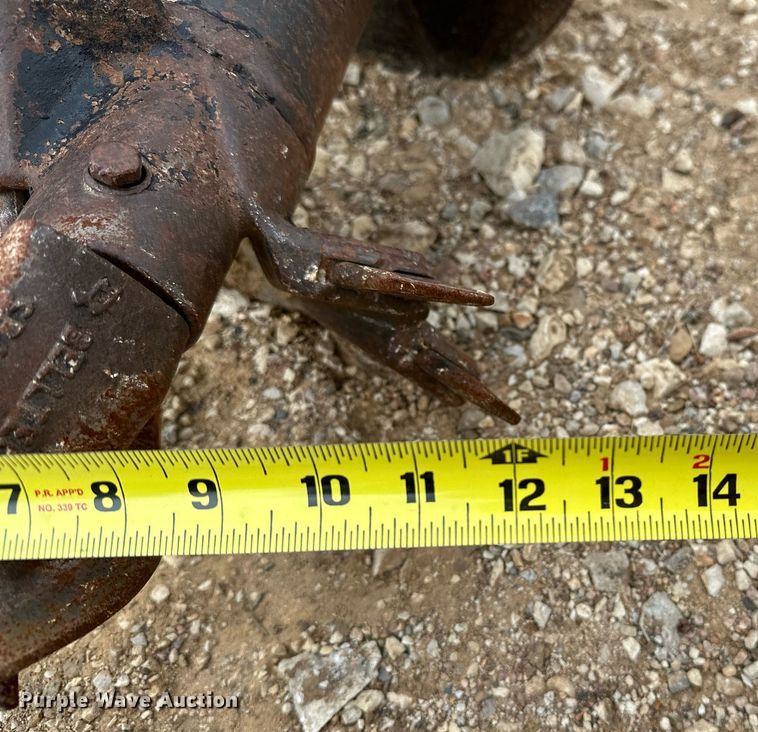 image for item NA9584 Compact utility loader auger