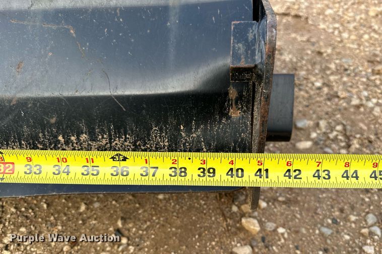 image for item NA9588 Compact utility loader tiller