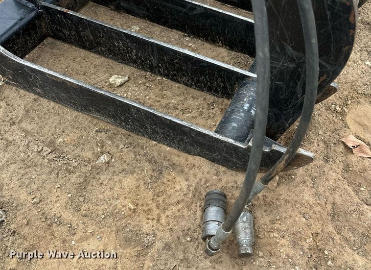 image for item NA9589 Blue Diamond 106033-25  compact utility loader grapple bucket