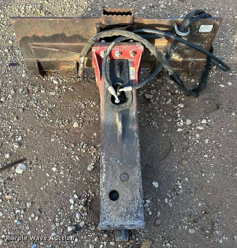 image for item NA9604 2013 Atlas Copco RX4  skid steer breaker