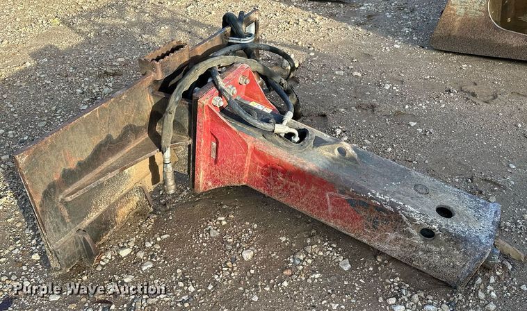 image for item NA9604 2013 Atlas Copco RX4  skid steer breaker