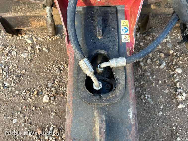 image for item NA9604 2013 Atlas Copco RX4  skid steer breaker