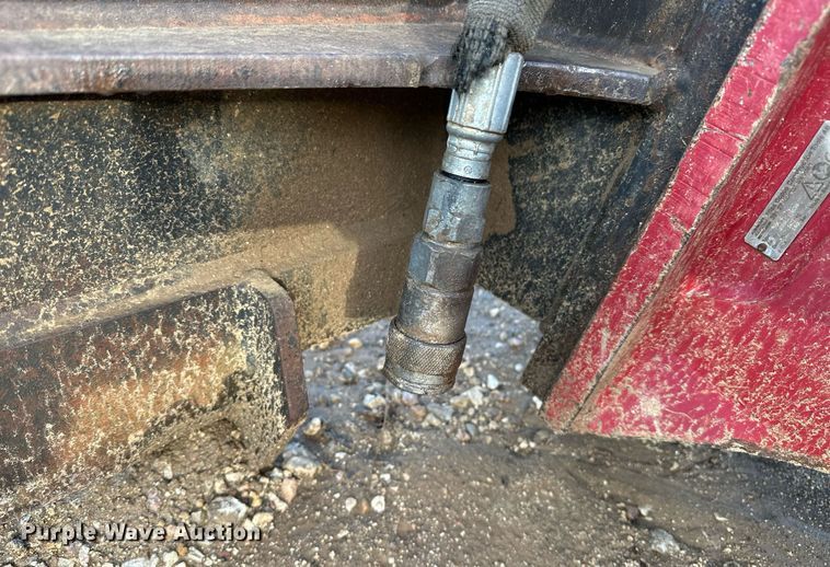 image for item NA9604 2013 Atlas Copco RX4  skid steer breaker