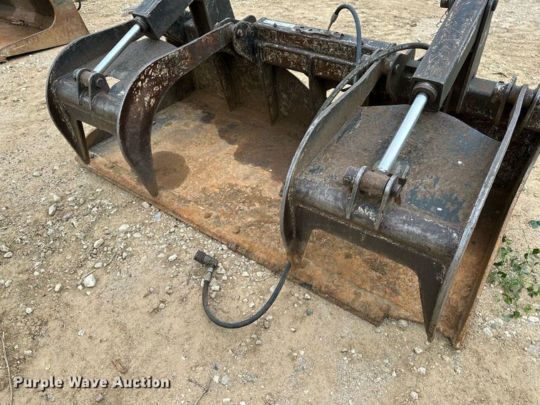 image for item NA9611 Blue Diamond Extreme Duty  skid steer grapple bucket