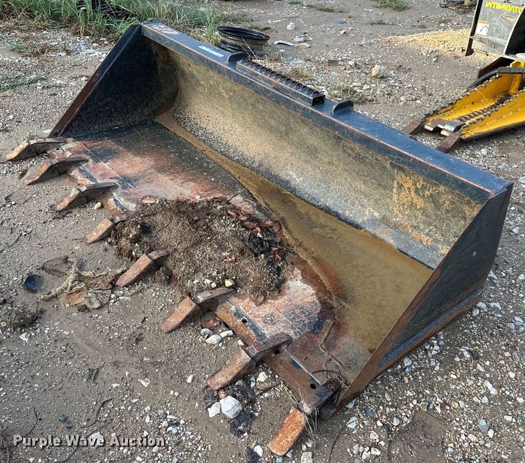 image for item NA9612 Skid steer bucket
