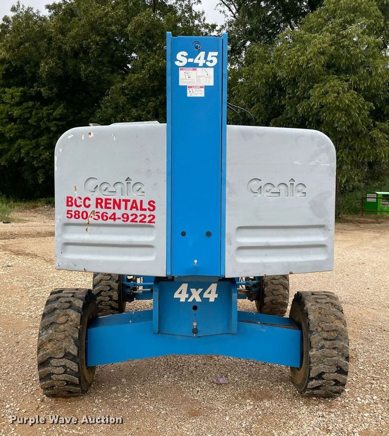 image for item NA9623 2017 Genie S-45  boom lift