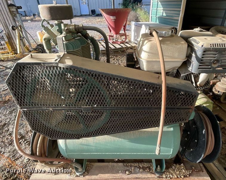 image for item NA9635 2016 Champion R Series  air compressor