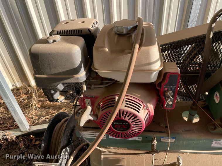 image for item NA9635 2016 Champion R Series  air compressor