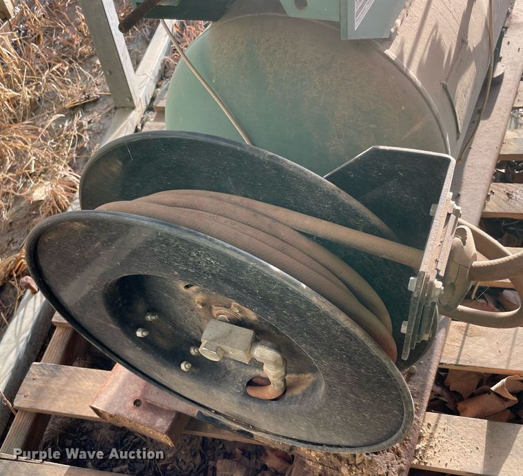 image for item NA9635 2016 Champion R Series  air compressor