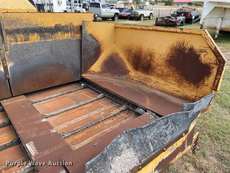 image for item NA9665 Ingersoll Rand Blaw-Knox PF-875  paver