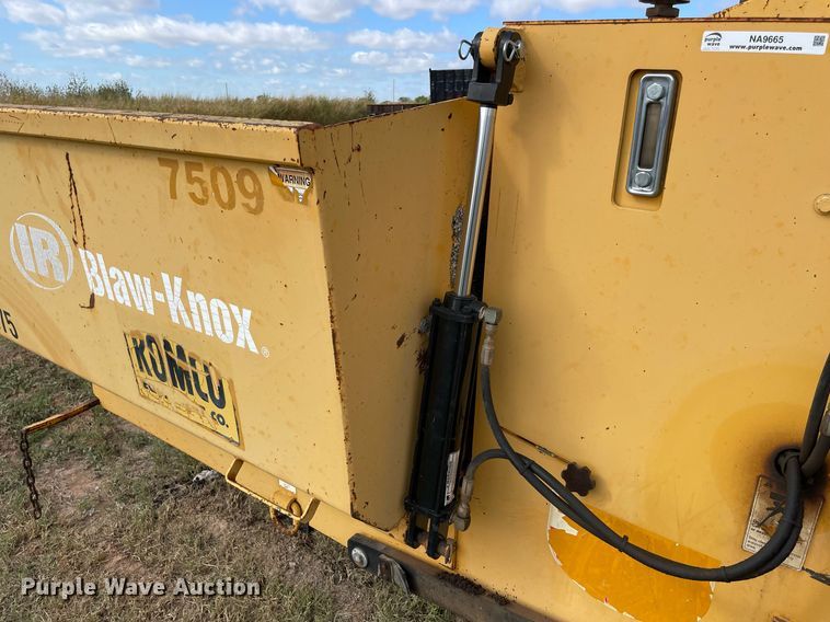 image for item NA9665 Ingersoll Rand Blaw-Knox PF-875  paver