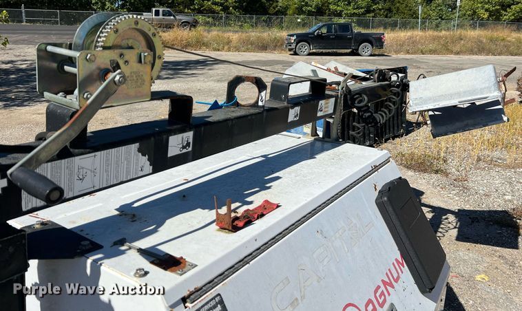 image for item NI9027 2005 Magnum  4060M-MH light plant