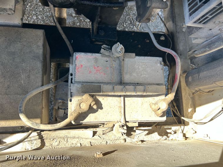 image for item NI9027 2005 Magnum  4060M-MH light plant