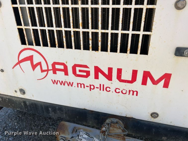 image for item NI9027 2005 Magnum  4060M-MH light plant