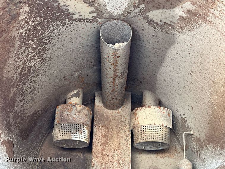 image for item NI9028 2009 International WorkStar 7600  vacuum truck