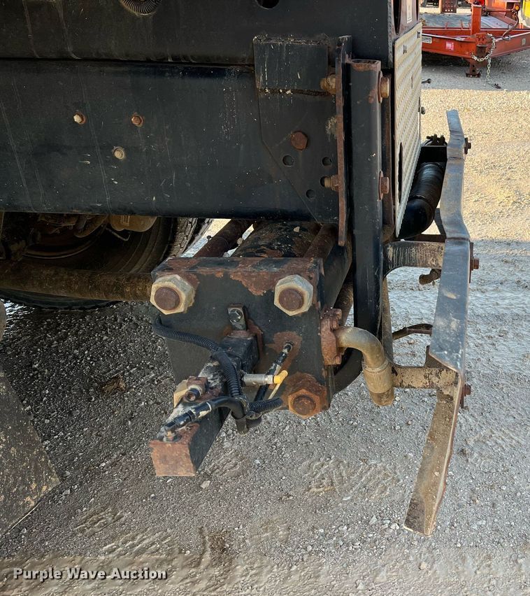 image for item NI9028 2009 International WorkStar 7600  vacuum truck