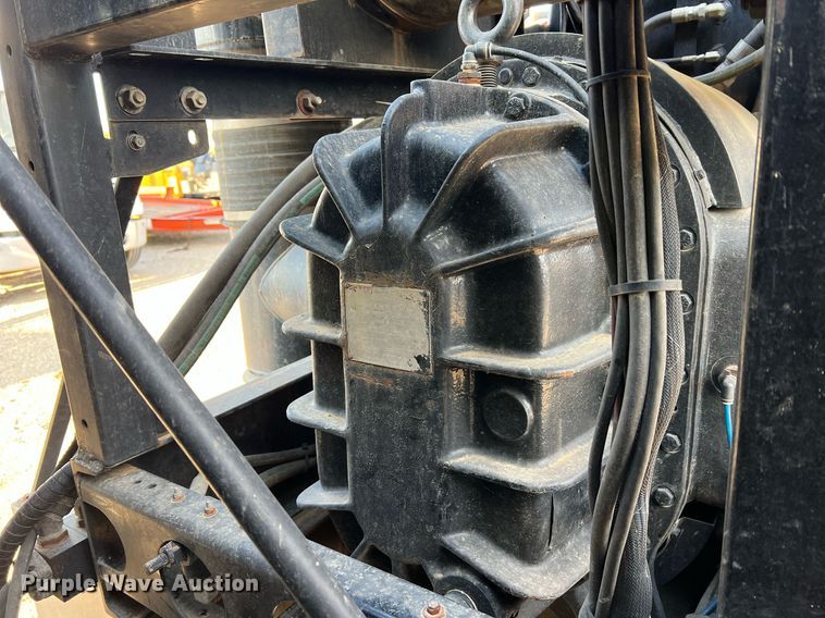 image for item NI9028 2009 International WorkStar 7600  vacuum truck