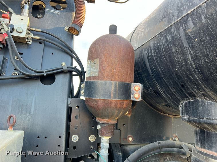 image for item NI9028 2009 International WorkStar 7600  vacuum truck