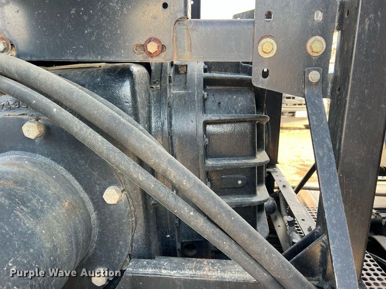 image for item NI9028 2009 International WorkStar 7600  vacuum truck