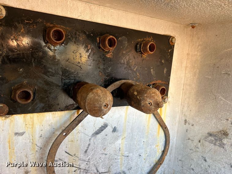 image for item NI9028 2009 International WorkStar 7600  vacuum truck