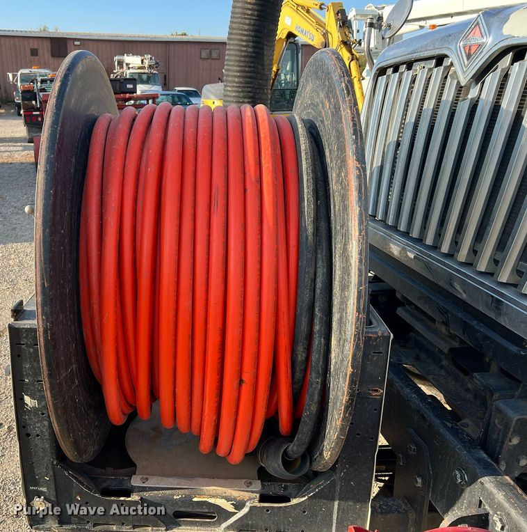 image for item NI9028 2009 International WorkStar 7600  vacuum truck