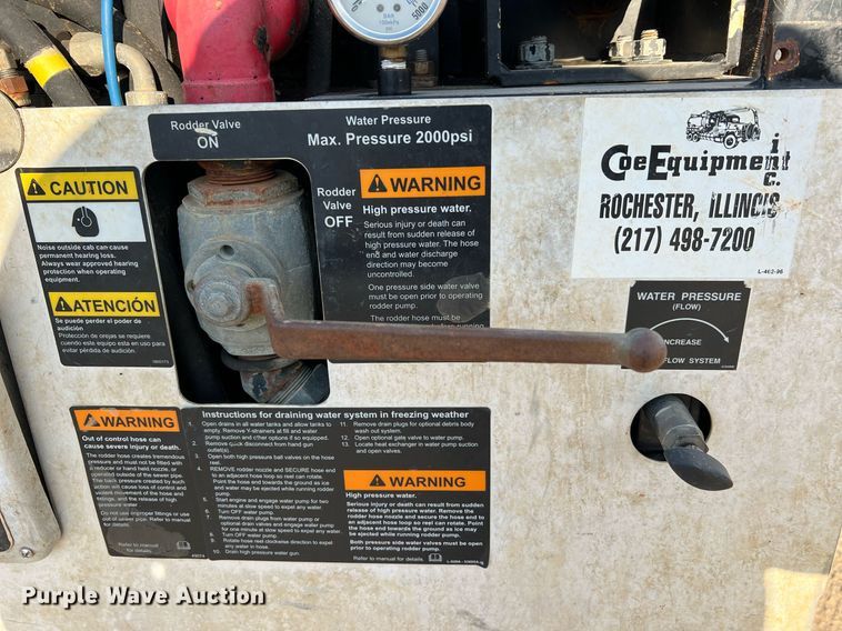 image for item NI9028 2009 International WorkStar 7600  vacuum truck